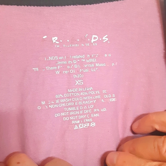 Friends top size XS - Picture 3 of 5
